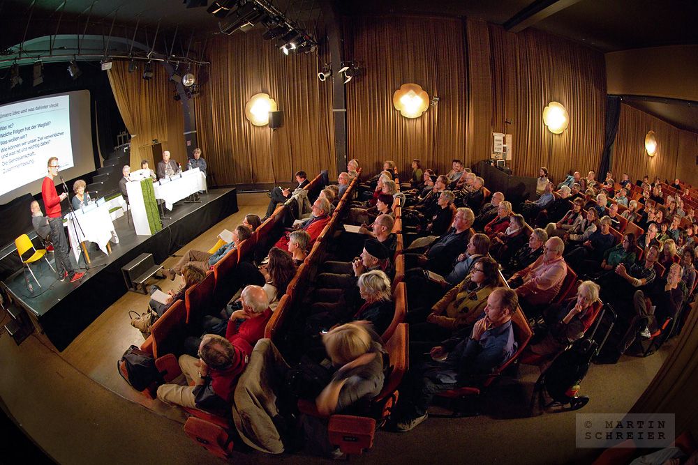 Zweite Informationsveranstaltung zur Gründung eines Genossenschaftsladen im Löwen. Foto: Martin Schreier
